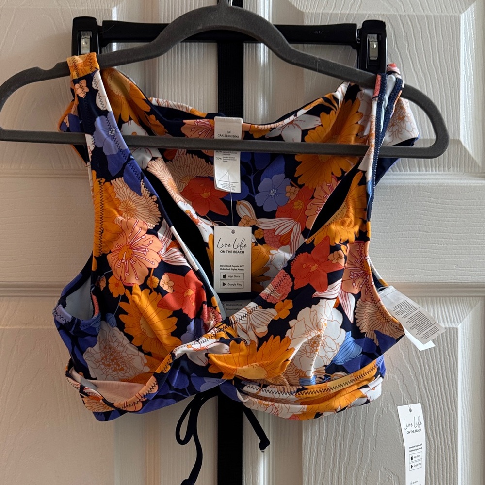 Cupshe, Floral Wrap Bikini Top Size L, Bikini matching floral bottoms Size M
